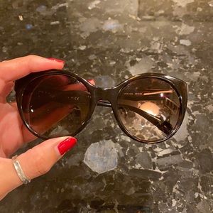 Prada sun glasses